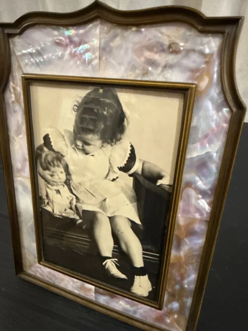 Stiffel Mother of Pearl Tabletop Picture Frame Holds 5x7” Photo Silvertone Metal